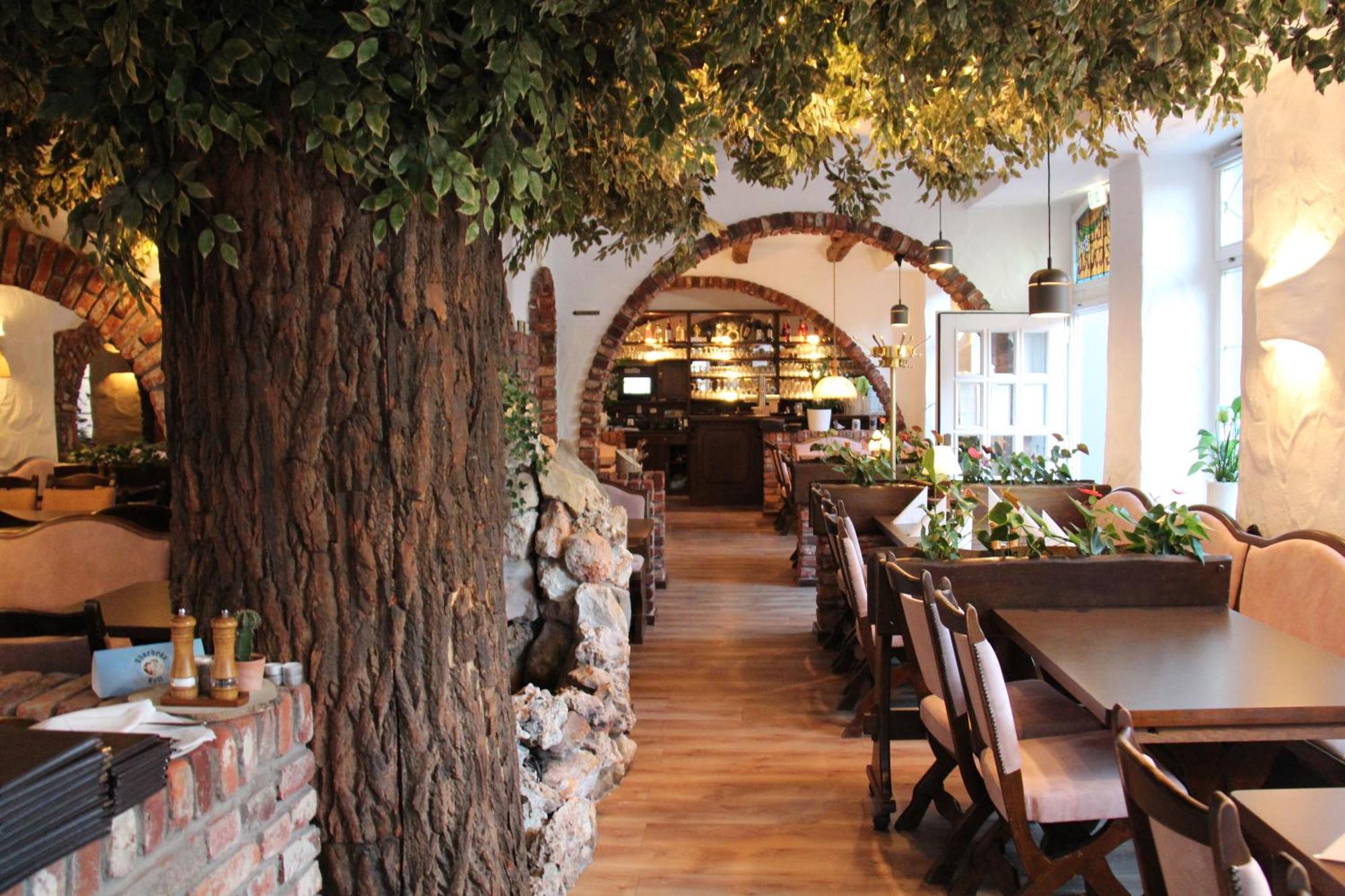 Hotel Restaurant Adria Kroatien Bad Ems Buitenkant foto